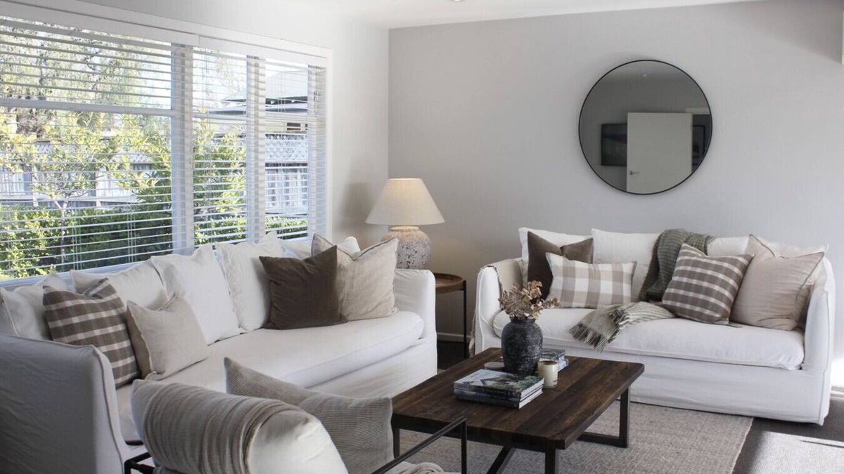 Havelock North House | 2-min walk to Havelock North Village