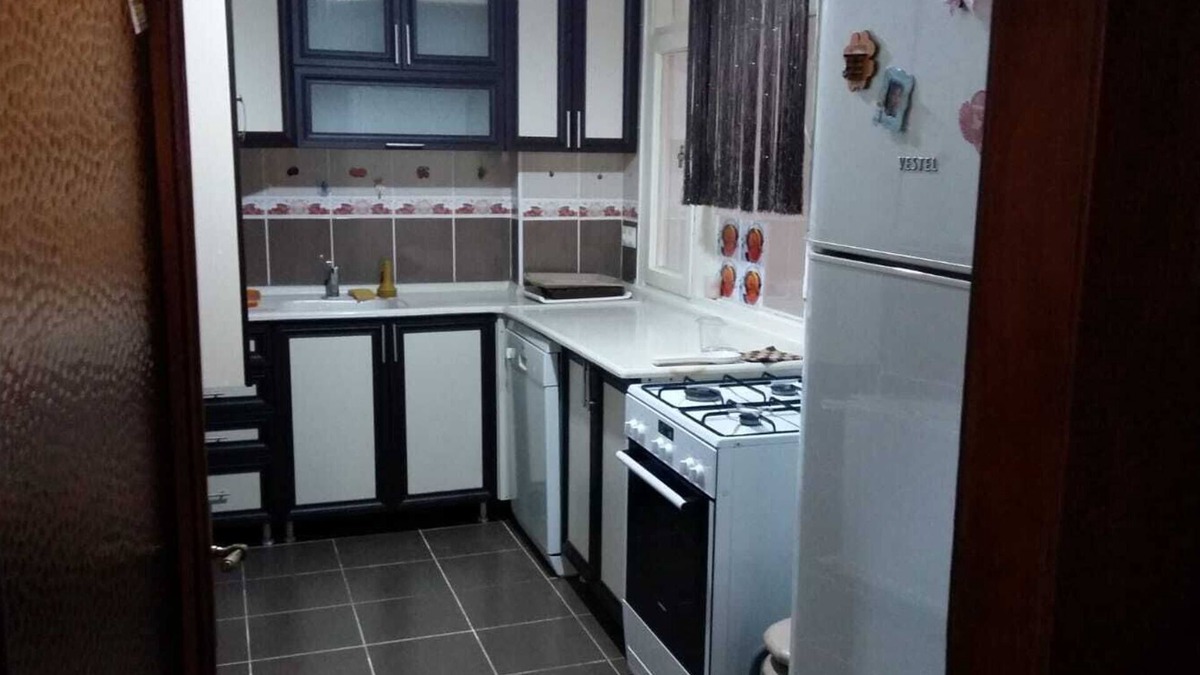 Avcilar House | 2 minutes from mtrobus avcilar Merkez, 2 dakika metrobus 3+1 full