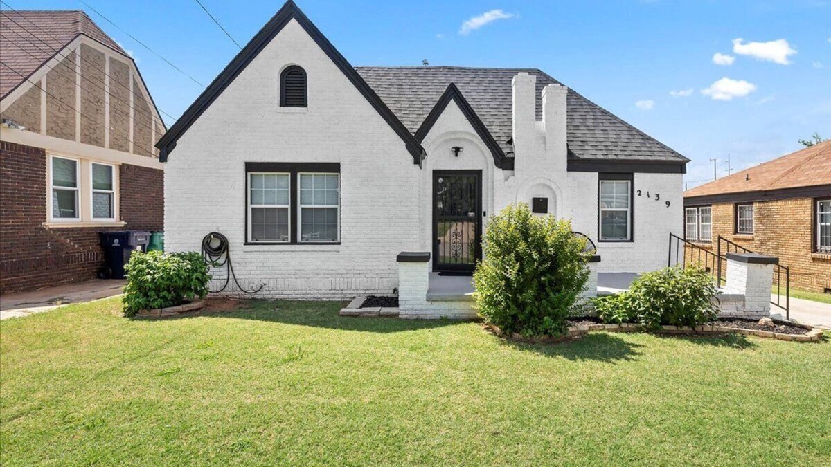 Central Oklahoma City House | 2 minutes from OU Medical Center, and under 10 minutes from most major hot spots