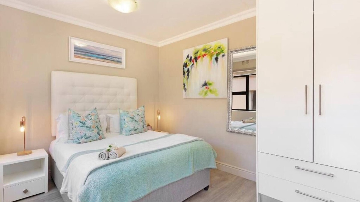 Tokai House | 2 On Lismore Guesthouse 3
