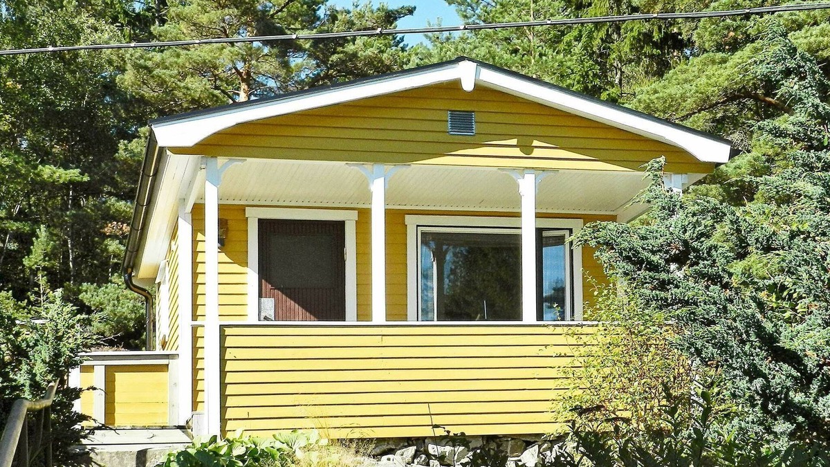 Bjallansas House | 2 person holiday home in UDDEVALLA