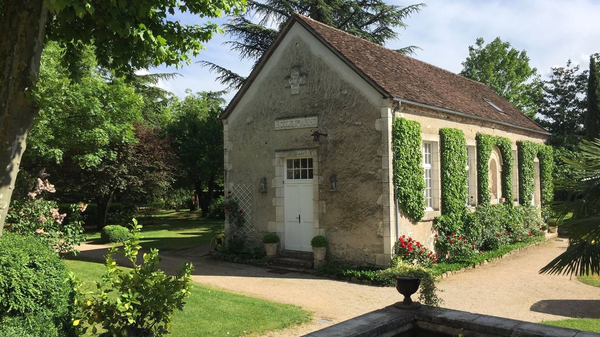 Martel Bed & Breakfast | 2-person house with heated pool in Martel (Lot)