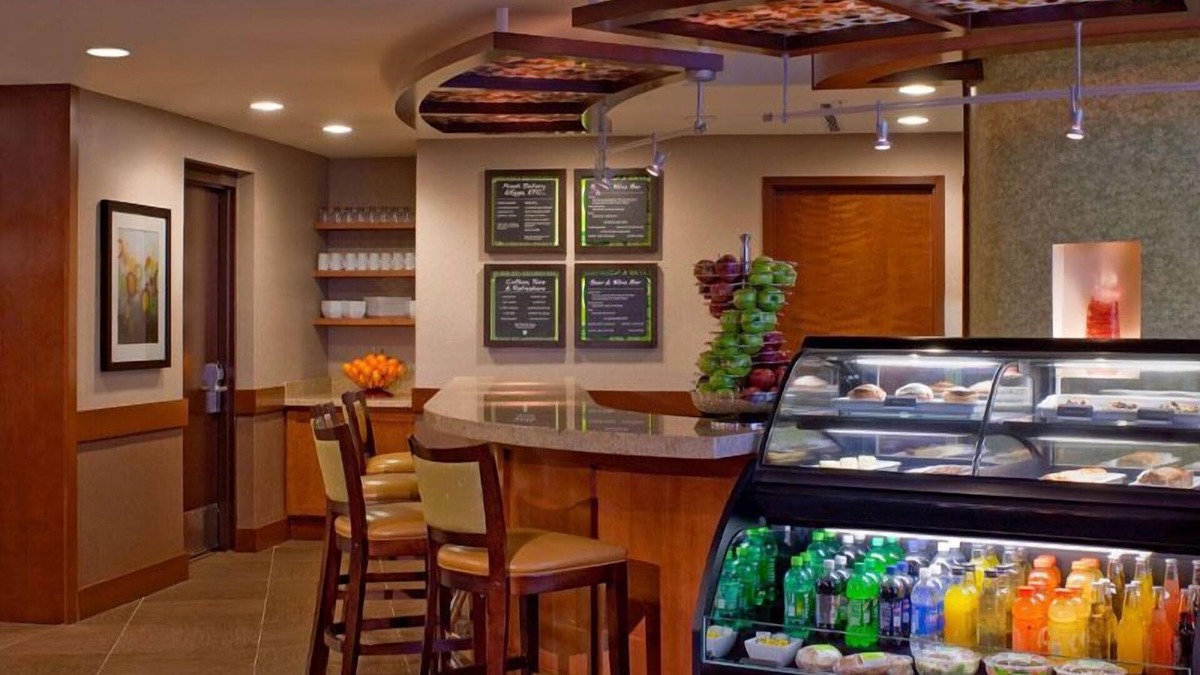 Austin Hotel | 2 Pet-Friendly Units Near Paramount Theatre and Texas Capitol, Free Parking!