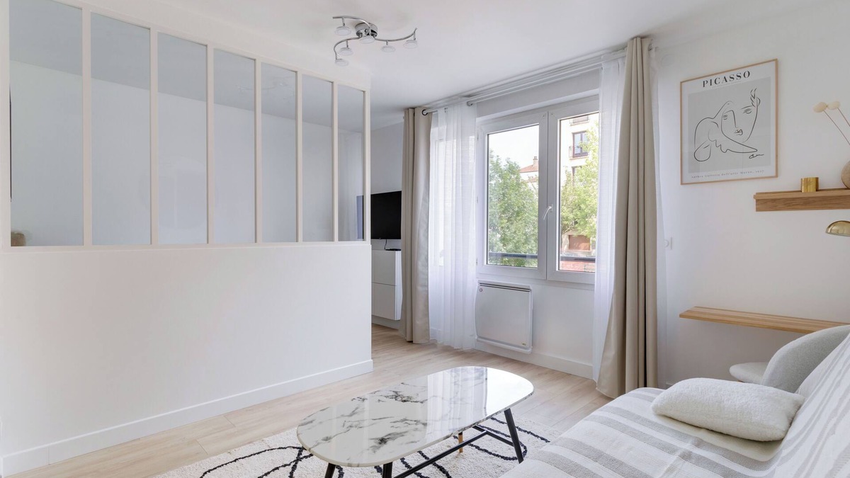 Lagny-sur-Marne Apartment | 2 Pièces Refait à Neuf/Parking/15mn Disney