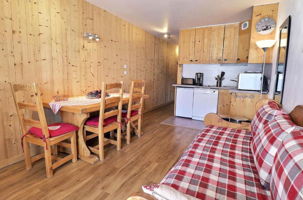 Meribel-Mottaret Apartment | 2 PIECES DE CHARME, EXPOSITION SUD, SUR LES PISTES - FR-1-182-51