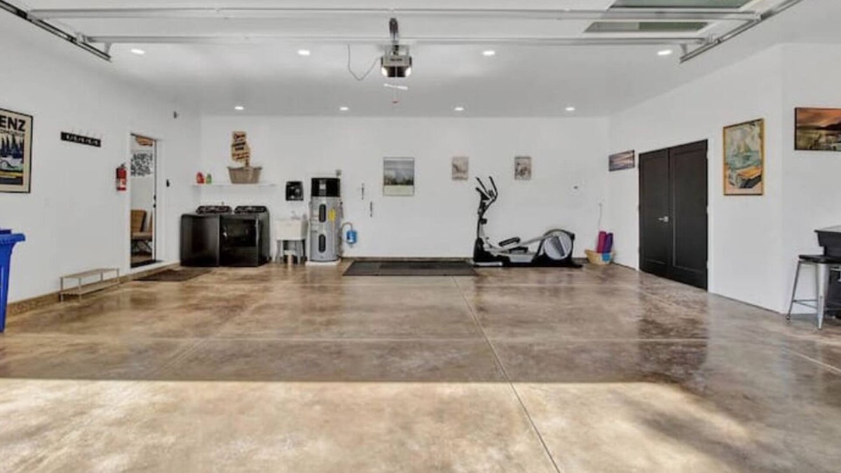 Dagbelen Villa | 2 Pools 5500 m² Garden Family & Events, Pet Yalıkavak -16+ guests