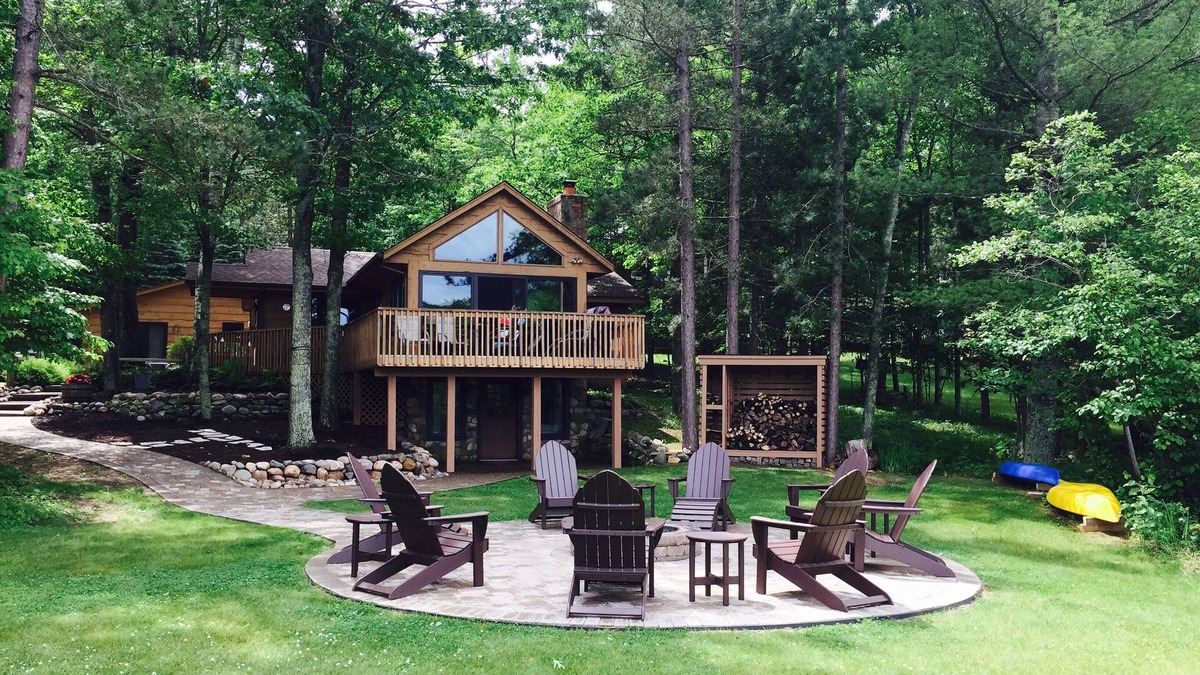 Emily Cabin | 2 Quaint cabins, clear, gradual swimming beach, dog ok, on Goodrich Lake.