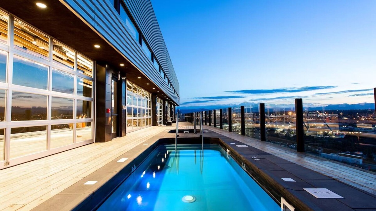 River North Art District Hotel | 2 Queen Mountain View: The Source Hotel, Cozy Furnishings, Local Brews, in RiNo