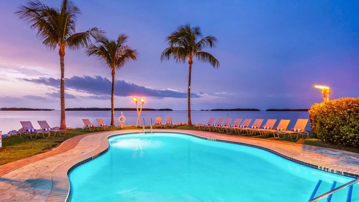 Islamorada Villa | 2 Relaxing Bayfront Villa w/Private Patio | Scenic Bayside Resort