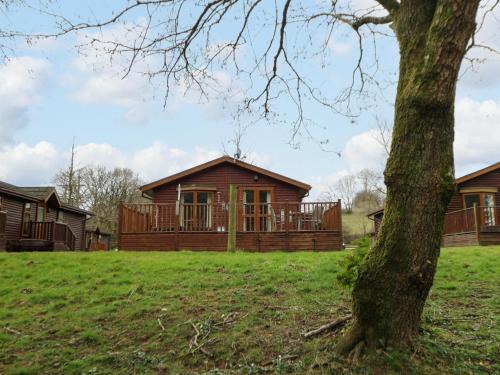 Cenarth House | 2 Riverside Lodge