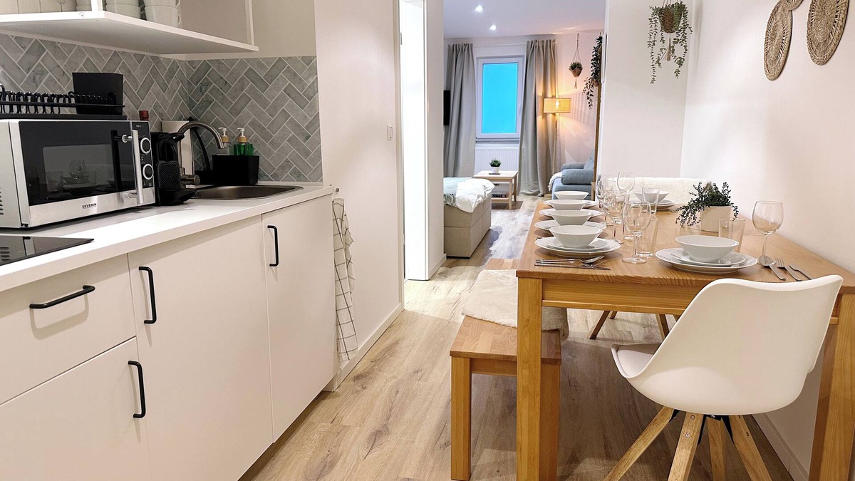 Barmbek-Sued Apartment | 2 room ambient apartment with queen-size bed, bunk bed & sofa bed near the Alster