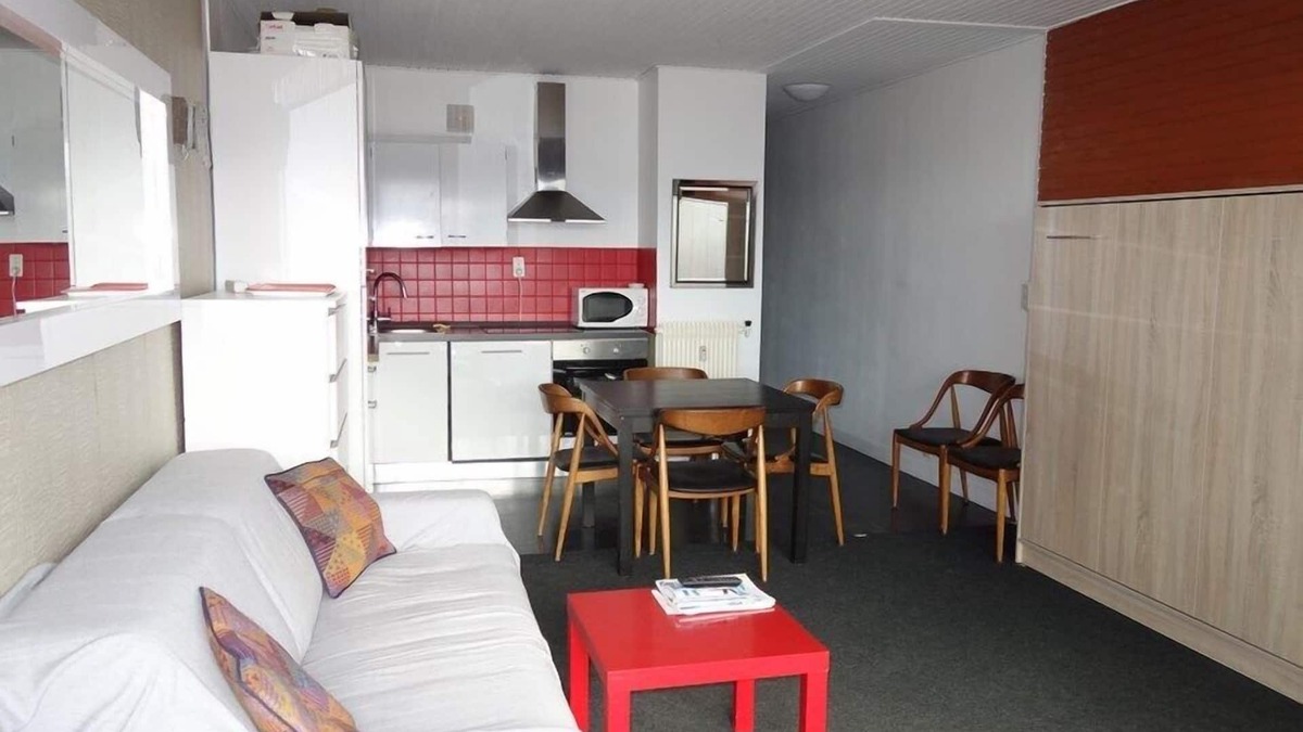 Cognet Apartment | 2 ROOM APARTMENT 46m2 TOP OF THE STATION