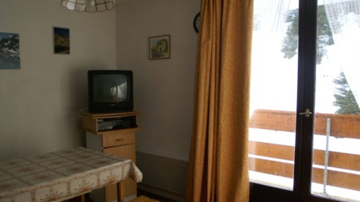 Le Pleynet Apartment | 2-room apartment near the slopes, Le Pleynet