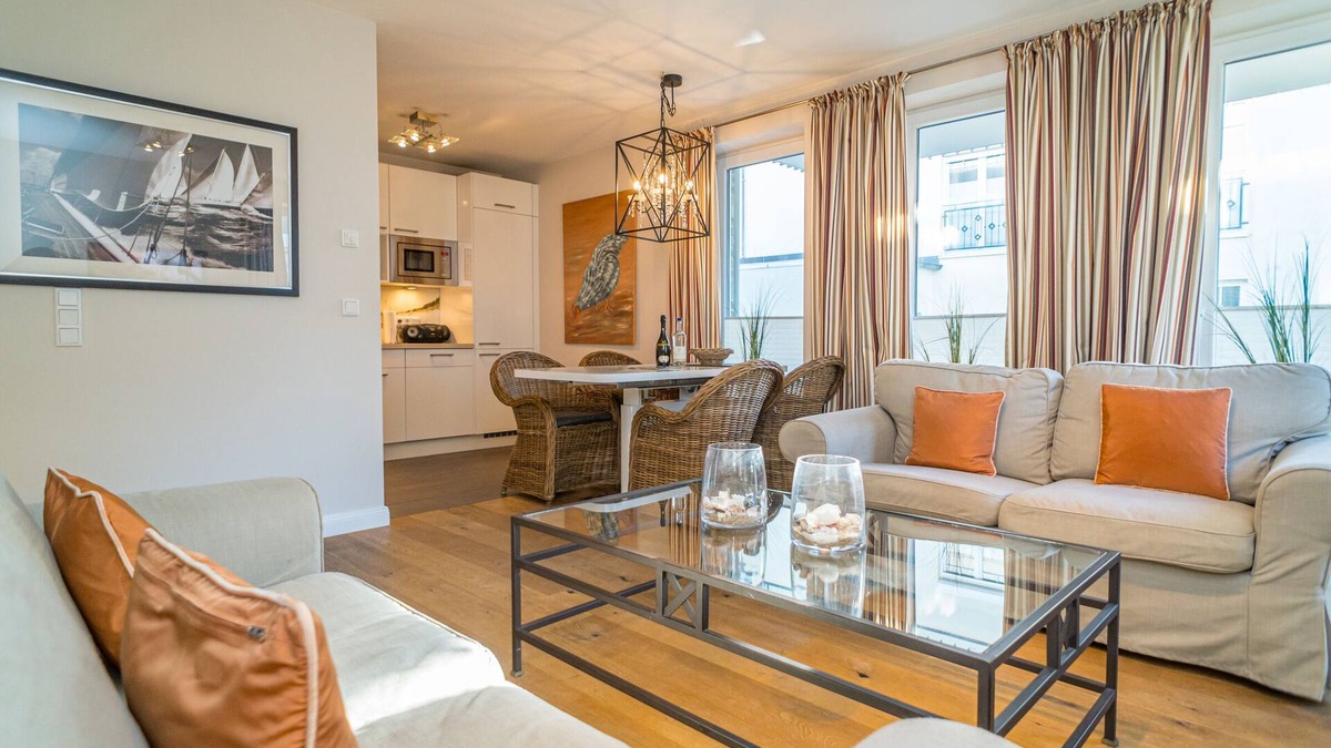 Westerland Apartment | 2-room first floor apartment with terrace. - Only 300 meters to the beach!
