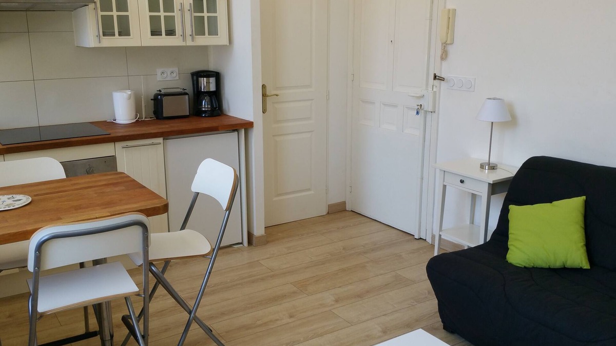 Nice City Centre Apartment | 2 rooms Full City Center, Clim WIFI Absolute Calm at 400 m Promenade des Anglai