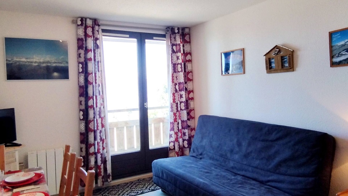 Prapoutel Apartment | 2 Rooms Ground Floor in Les Adrets - Near slopes and shops