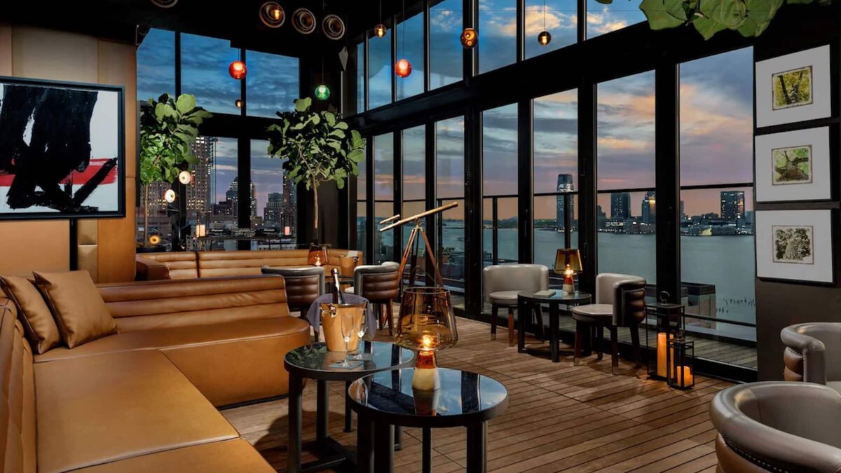 Hudson Square Hotel | 2 Rooms in Modern Art-Industrial Hotel w/Cuban-Styled Bar & Bohemian Chic Vibe