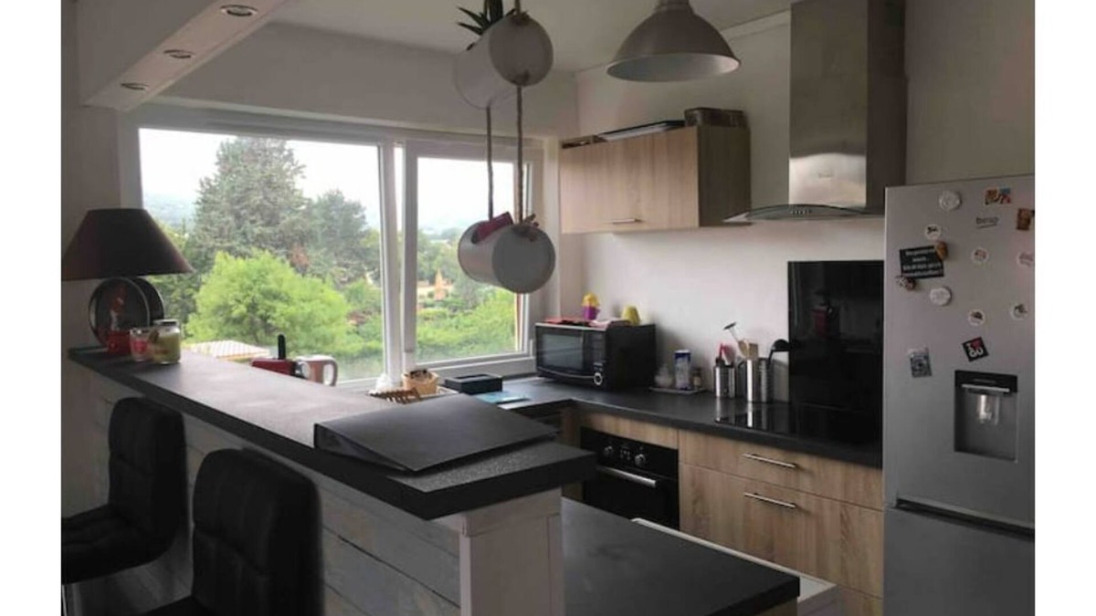 Devant-les-Ponts Apartment | 2 Rooms Quiet area Free parking