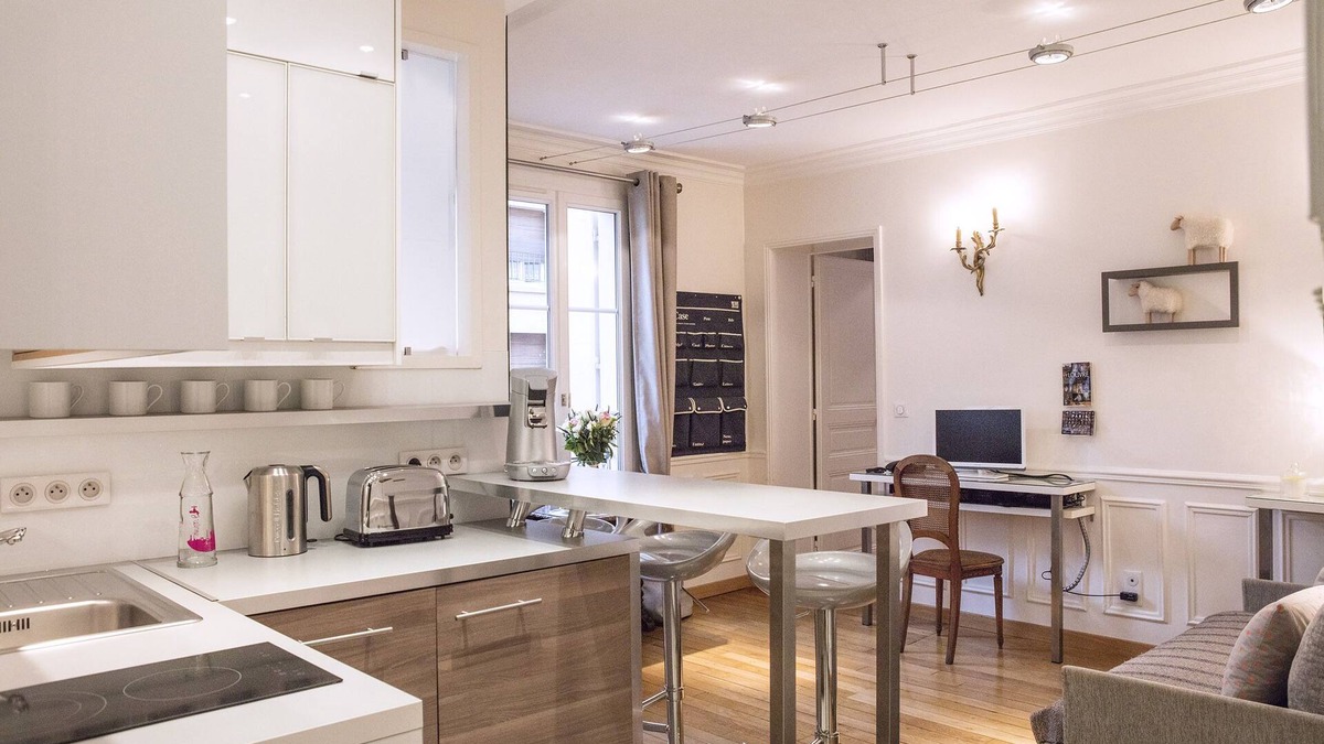 4th Arrondissement Apartment | 2 ROOMS WITH VIEW IN THE HEART OF THE CONFIDENTIAL MARAIS