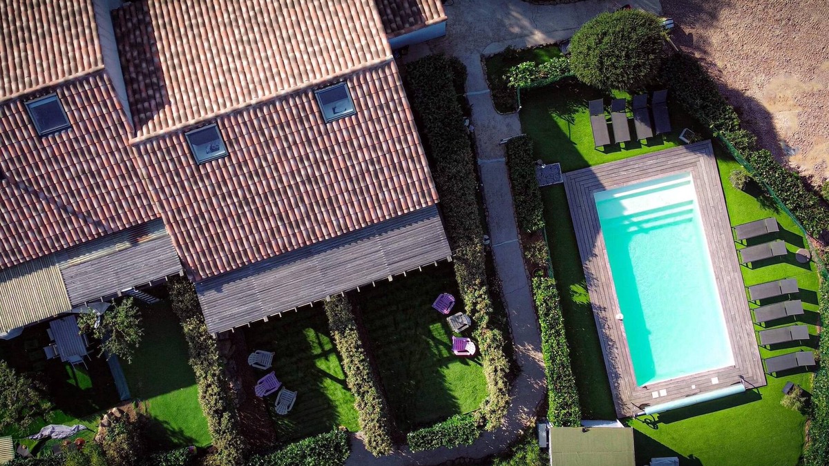 Porto-Vecchio Villa | 2 semi-detached air-conditioned mini villas with heated swimming pool to share