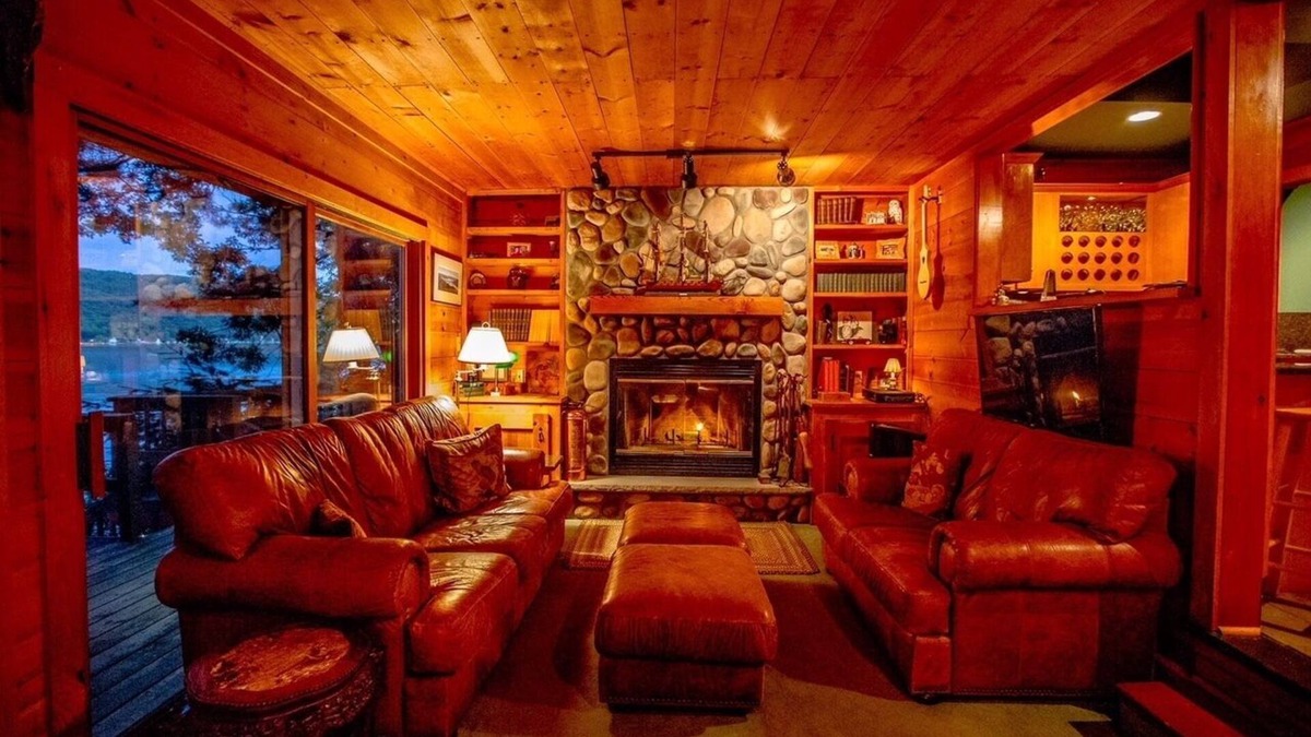 Branchport Cottage | 2 Side/Side Lakeside Cottages-5 Beds/3 Baths-Sleeps 12-14