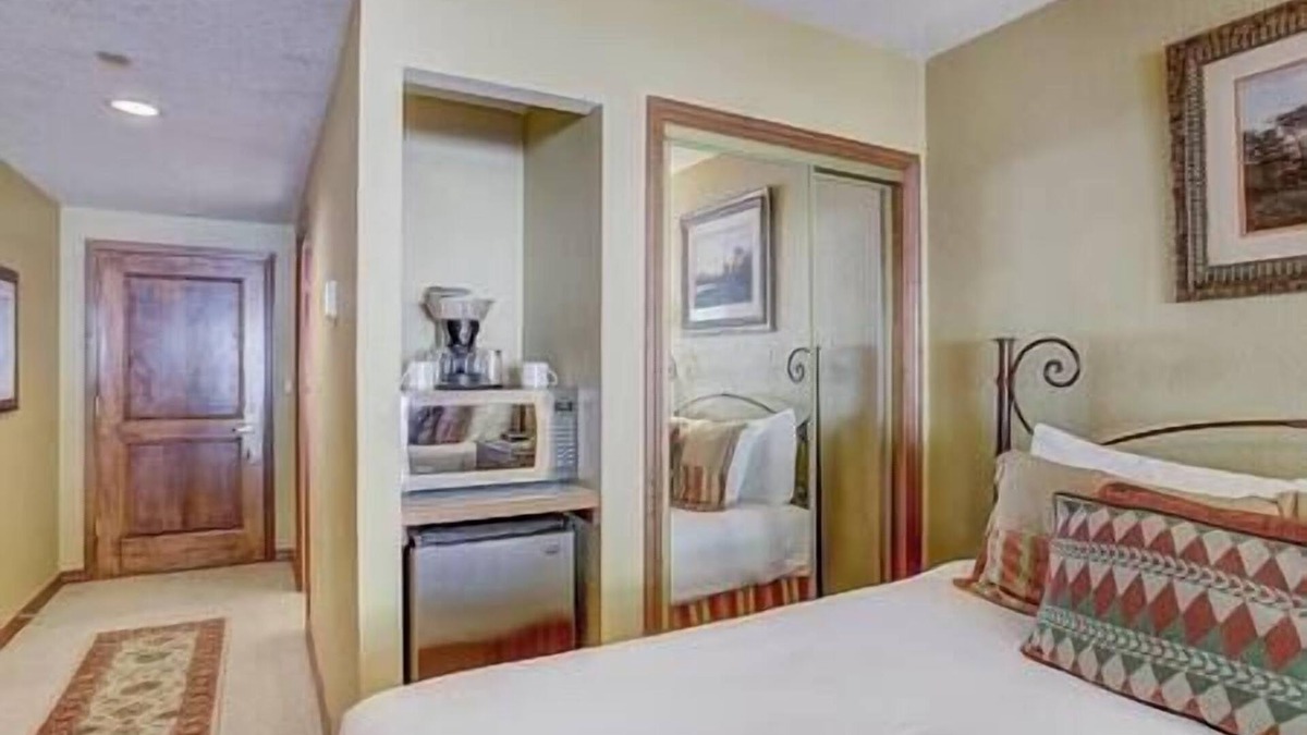 Beaver Creek Resort | 2 St. James Place Resort & Spa, Pool, Hot Tub, Ice Rink, Ski