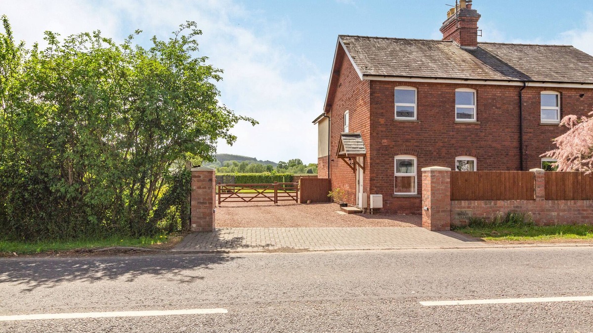 Hereford Cottage | 2 STANLEY VILLAS, family friendly in Hereford