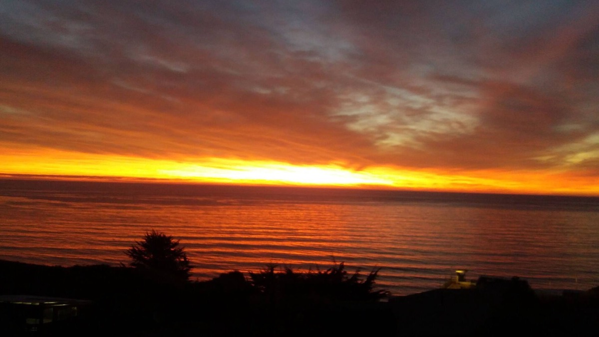 Maitencillo Cabin | 2-story duplex with 2 bathrooms and 2 terraces overlooking the sea from Horcon to Zapallar