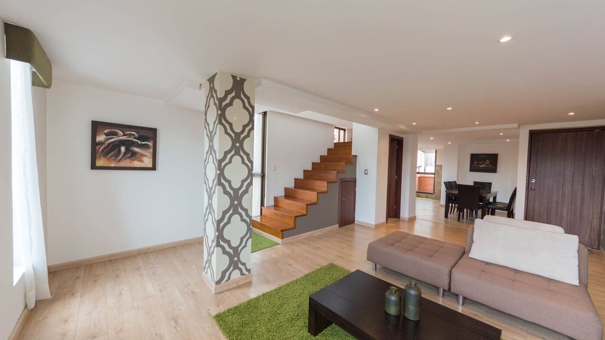 Cuenca Condo | 2 Story Fully Furnished Metropolitan City View Condo