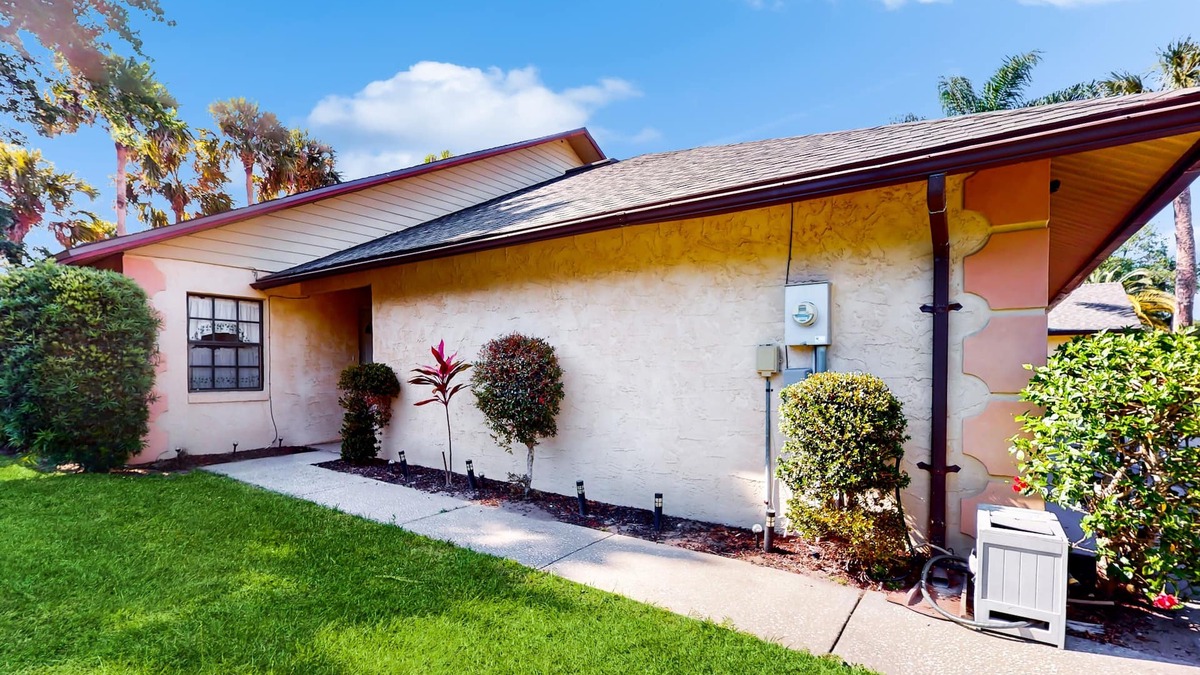 Port Orange House | 2-story home with outdoor pool, alfresco dining, grill, & beach chairs