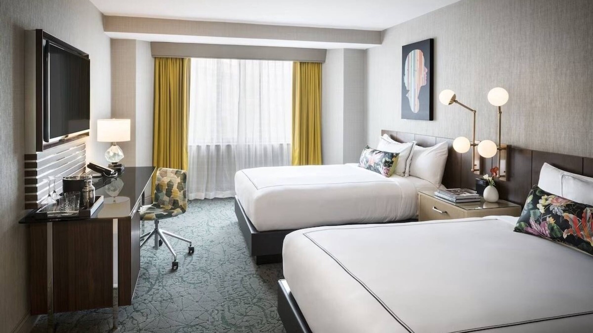 Downtown Washington D.C. Hotel | 2 Units | Double Queen Stay, The Darcy, Stylish Room, Near Lincoln Memorial