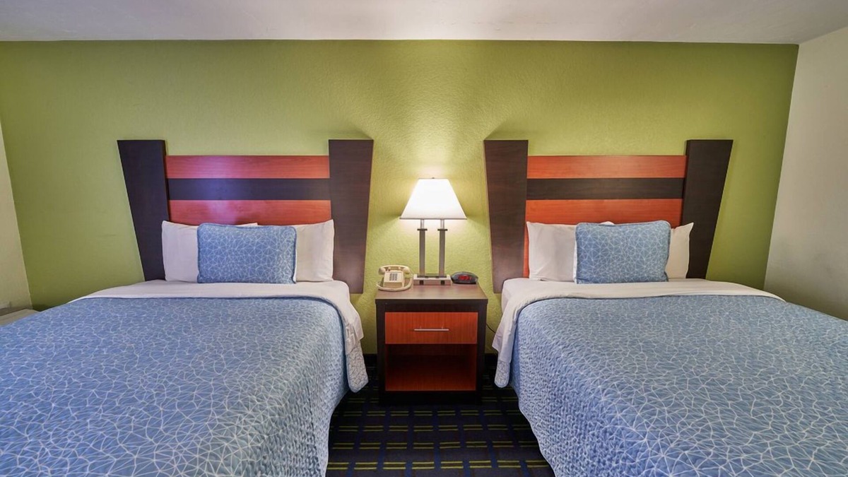 West Yarmouth Hotel | 2 Units with Hot Tub, Indoor Pool, Mini Golf, & Free Breakfast Offered Daily