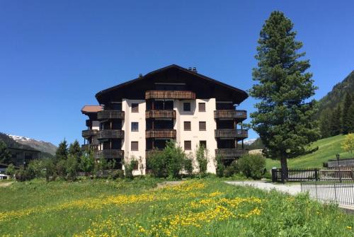 Meierhof Apartment | 2-Zimmer Ferienwohnung Bünda