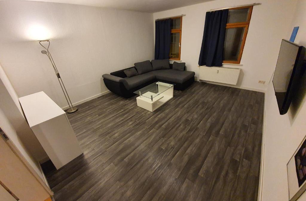 Giebichenstein Apartment | 2 Zimmer Wohnung neben der Burg