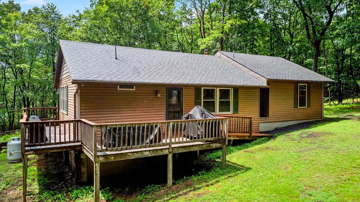 South Fork Ski Chalet | 20 acres w/Private Pavilion, Hot Tub & Fire Pit