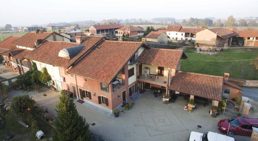Poirino House | 20 m² Farmhouse ∙ 5 guests