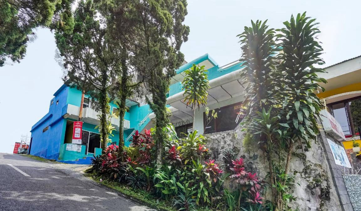Tretes Hotel | 20 m² Hotel ∙ 3 guests