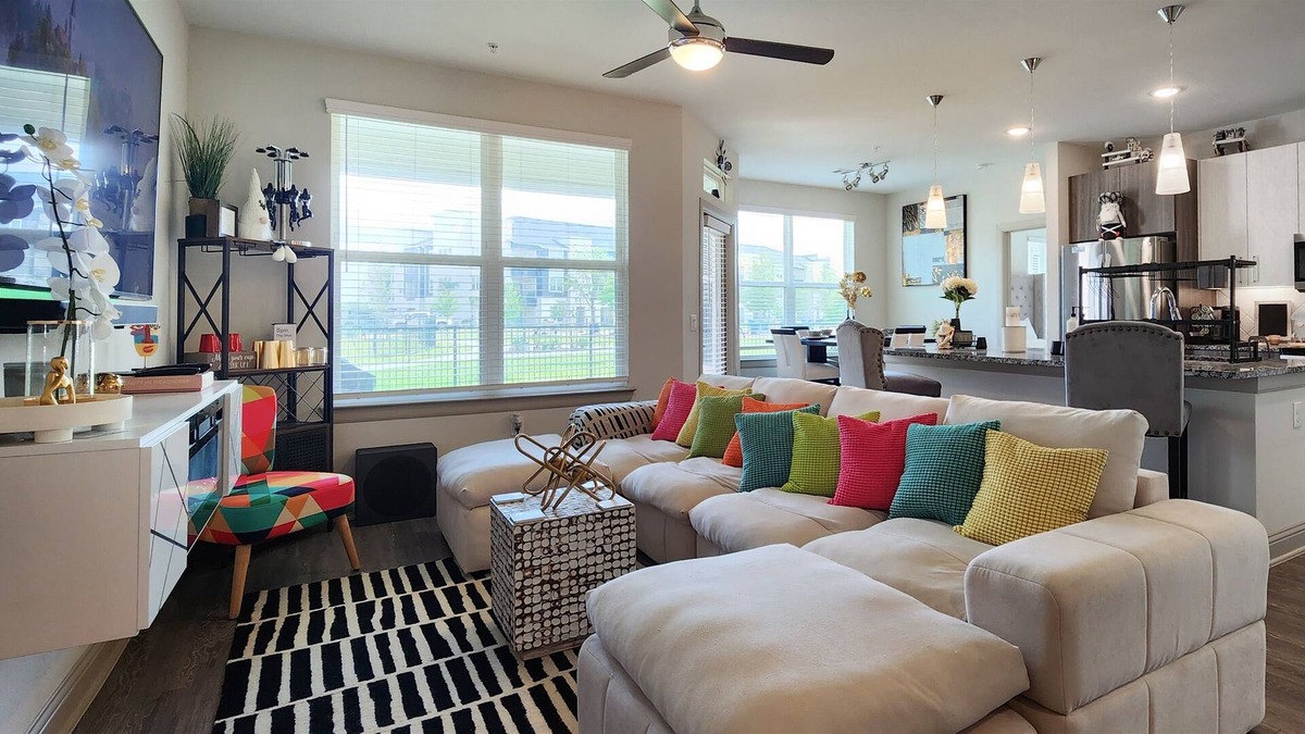 Northeast Houston Apartment | 20 minutes from Downtown Houston , Hobby airport, George Bush airport