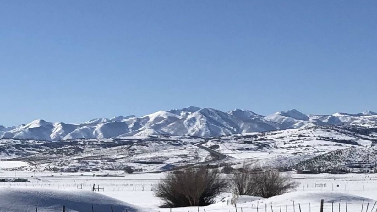 Kamas House | 20 minutes to summer activities in Park City, 5 minutes to Uinta Scenic Highway