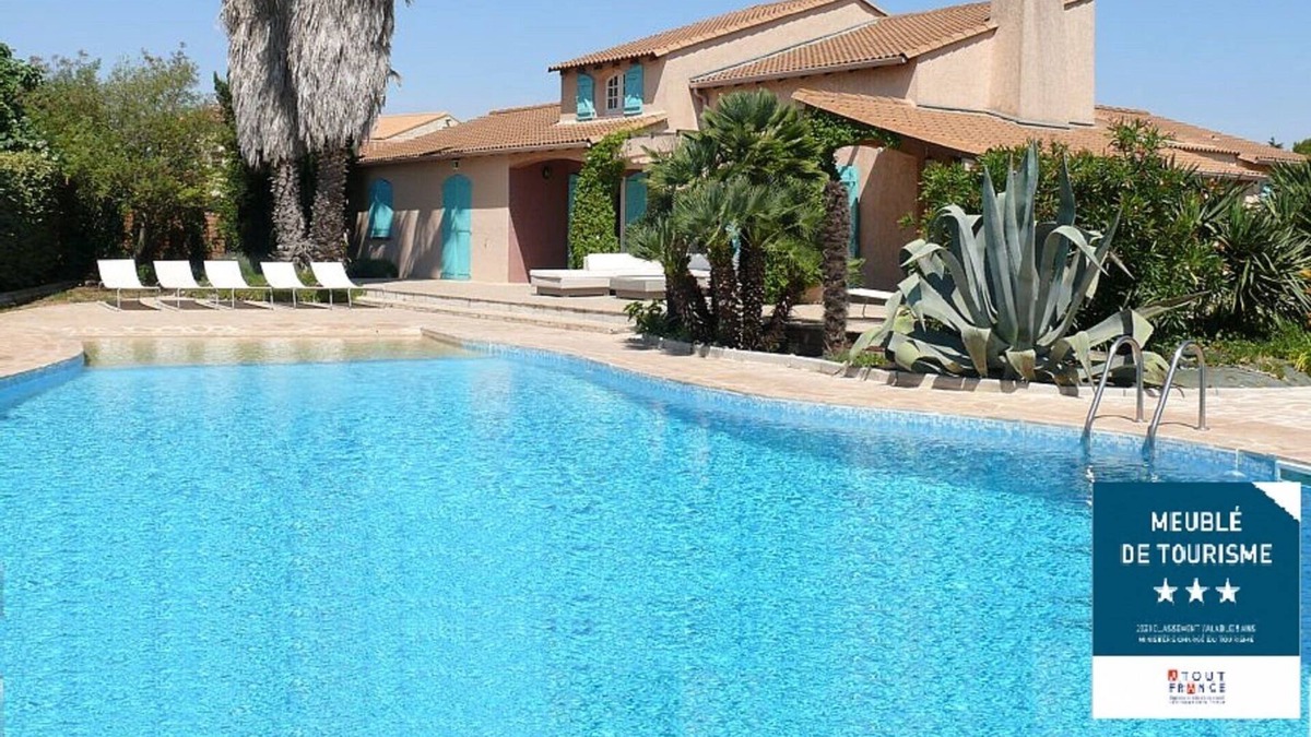 Marseillan Plage Villa | -20% Oct 25–Nov 1 🏡 Heated XXL Pool 🐾 Pets Welcome – Mediterranean Villa