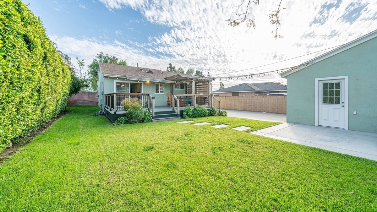 Glendora House | 20% OFF Monthly - Charming Home & Backyard Oasis