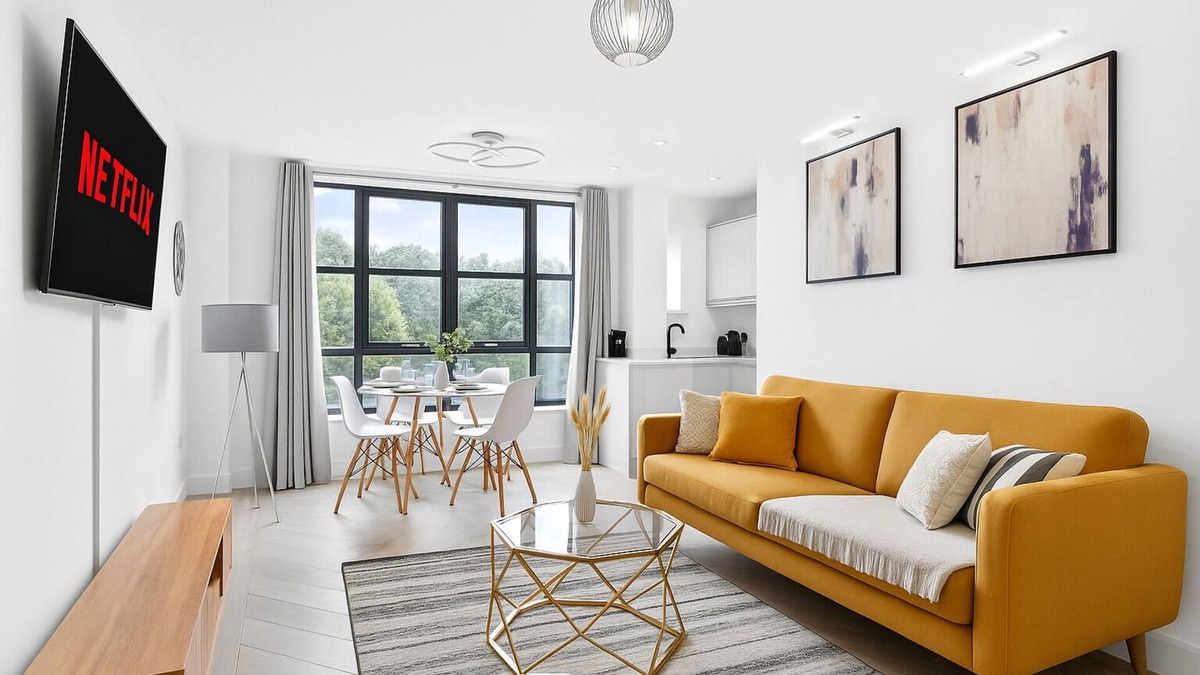 Deptford Apartment | 20% Off Monthly Stays | Stunning 3 Bedroom New Build | 7mins to London Bridge