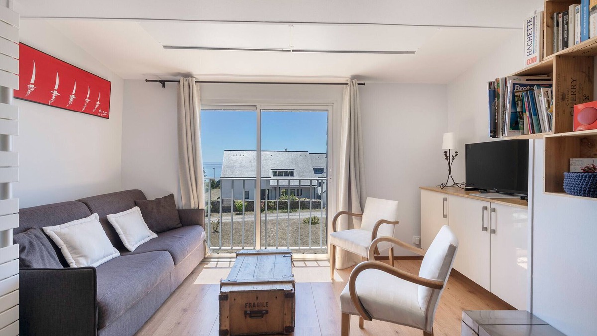 Saint-Gildas-de-Rhuys Apartment | 200 m from the beach, lovely flat for 4 people