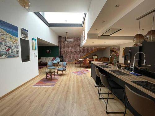 Quartier de France Apartment | 200 m² Apartment ∙ 4 bedrooms ∙ 8 guests