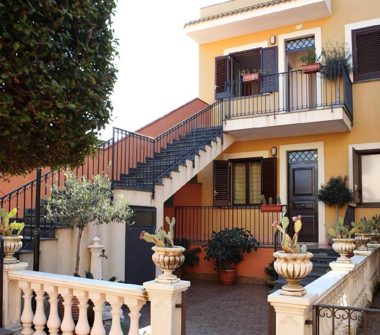 Stazzo Apartment | 200 m² Apartment ∙ 3 bedrooms ∙ 12 guests