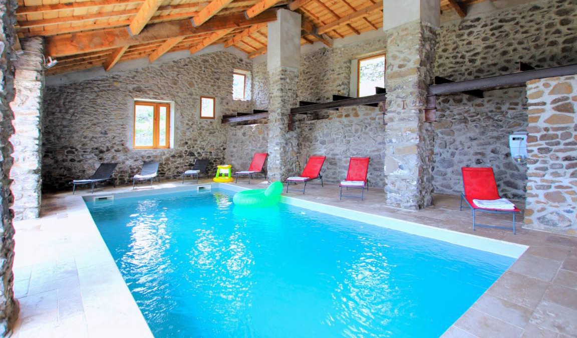 Privas House | 200 m² Farmhouse ∙ 4 bedrooms ∙ 11 guests