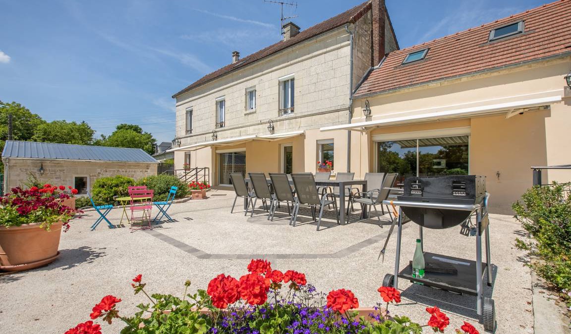 Largny-sur-Automne House | 200 m² House ∙ 4 bedrooms ∙ 9 guests
