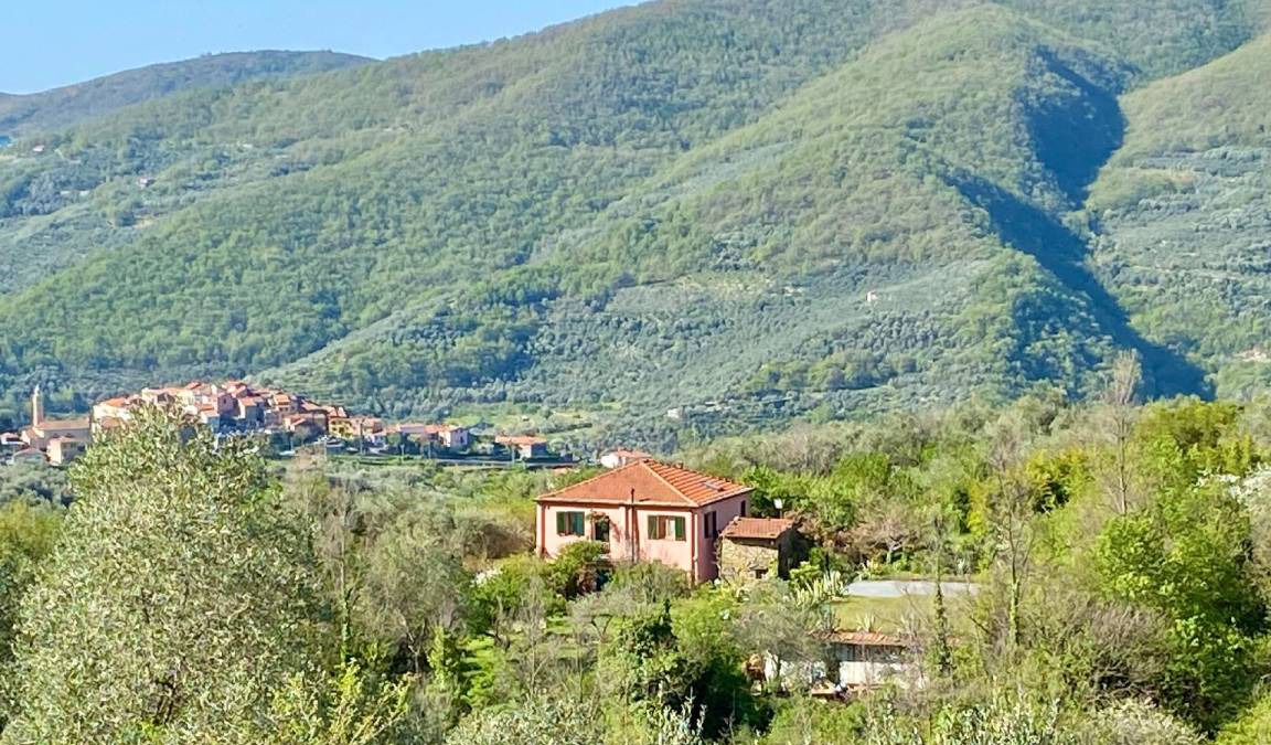 Gazzelli House | 200 m² House ∙ 4 bedrooms ∙ 16 guests