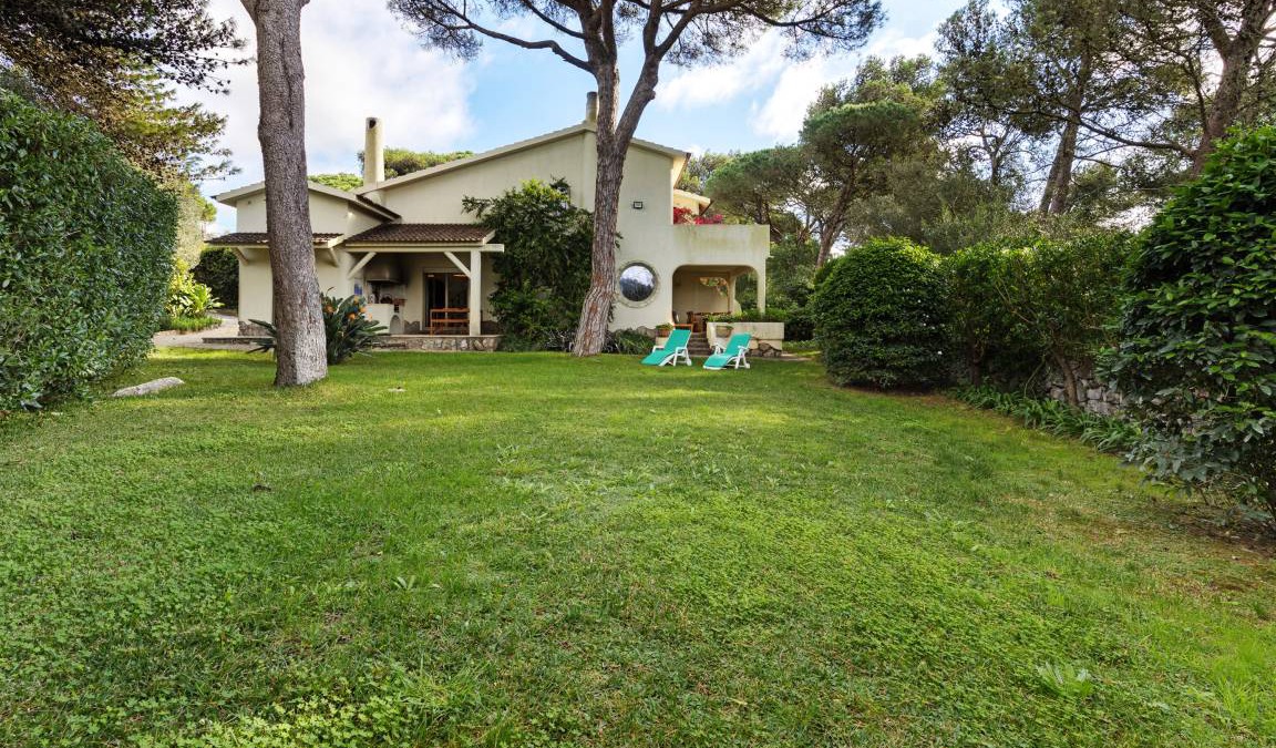 Charneca House | 200 m² House ∙ 4 bedrooms ∙ 8 guests