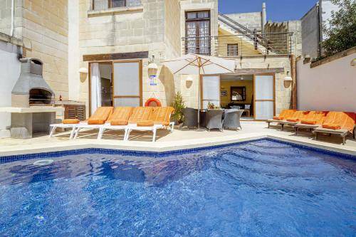Ggantija House | 200 m² House ∙ 4 bedrooms ∙ 10 guests